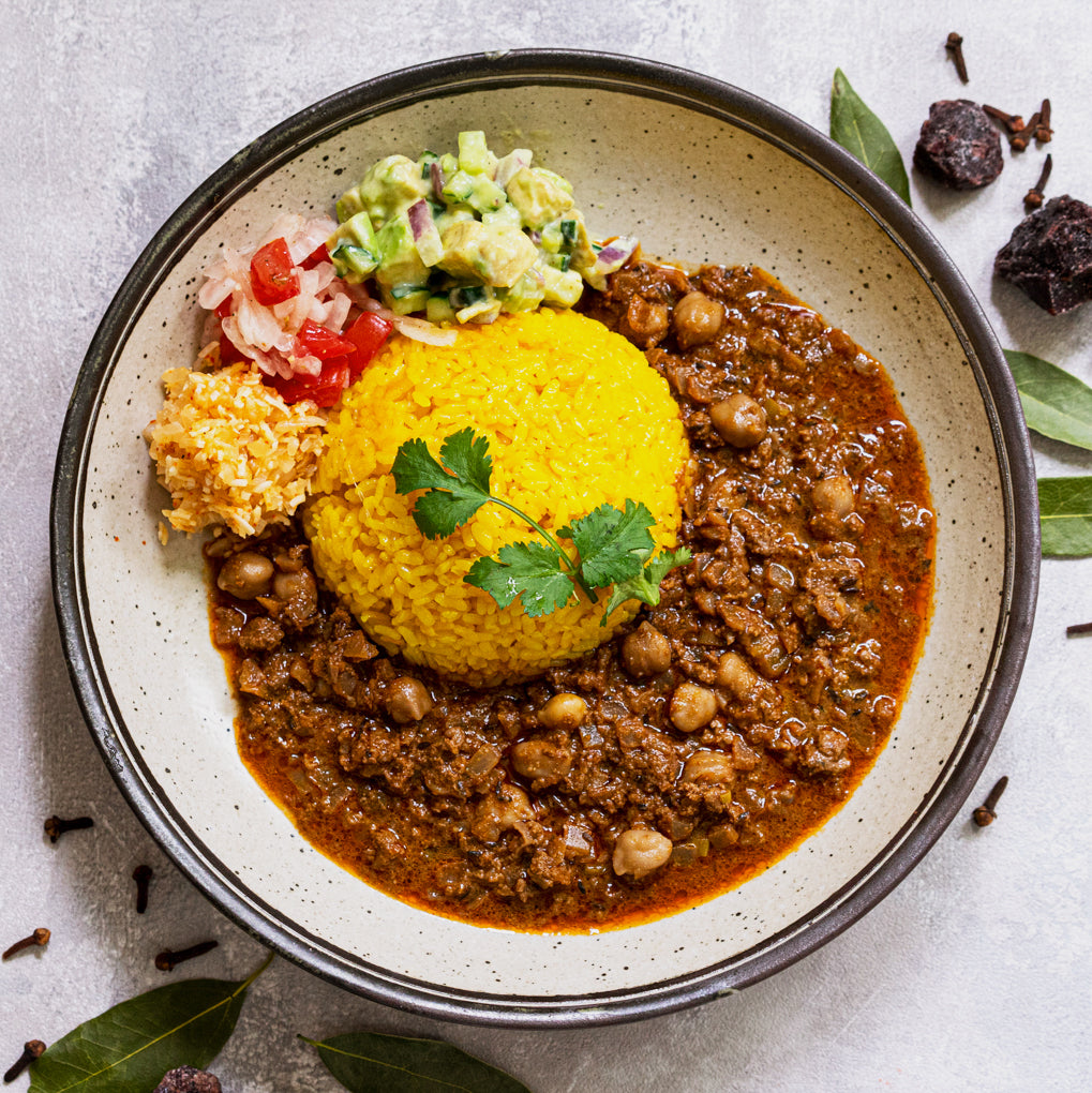 ひよこ豆と香味野菜の入った粗挽きマトンキーマ | warung
